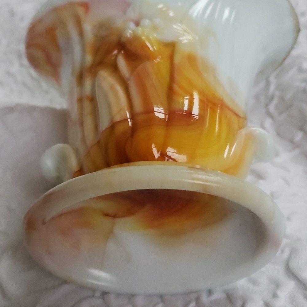 Small Akro Agate Lily Vase White and Orange Slag Depression Glass - Picture 11 of 16